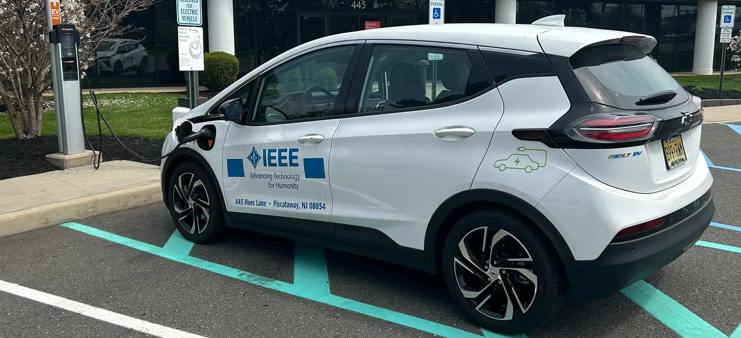 ieee electric vehicle charging.webp
